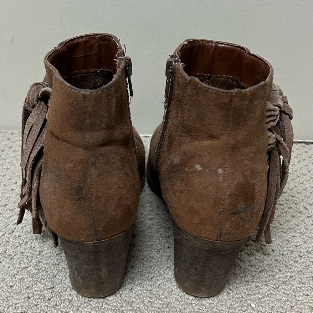 2/$20❤️- BOOTS | Women’s Fergalicious by Fergie boots size 8 - Picture 3 of 6